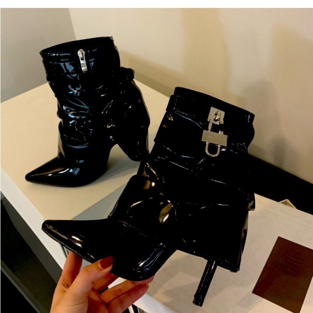 Ankle heels